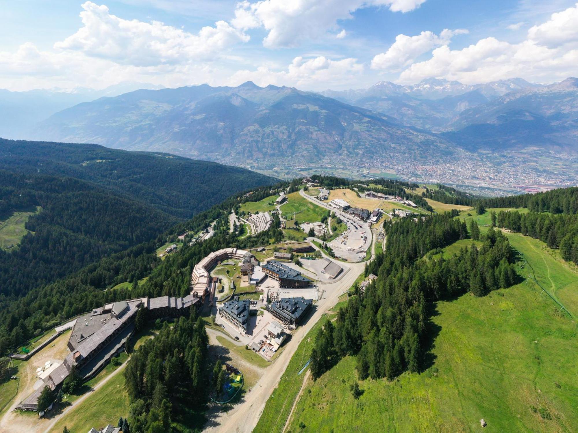 Monolocale Sulle Piste Da Sci Apartment Pila  Luaran gambar